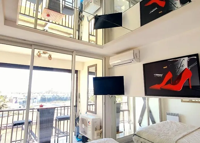 Naturiste Cap D'agde Héliopolis F 72 * Agde